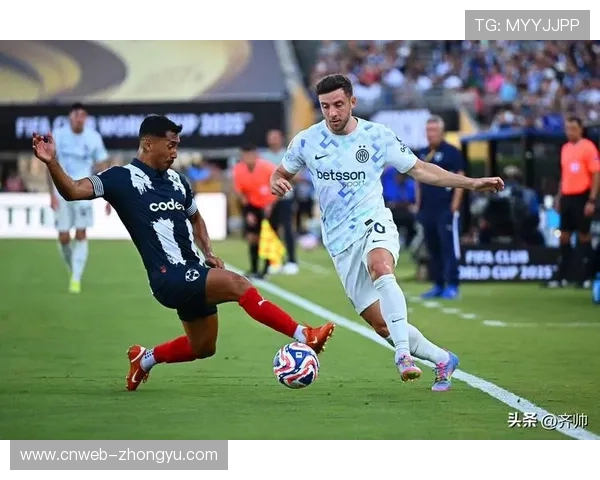 劳塔罗坐镇前场成防线第一道屏障助国际米兰遏制佛罗伦萨反击 劳塔罗坐镇前场成防线第一道屏障助国际米兰遏制佛罗伦萨反击